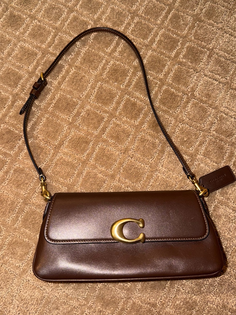 *hardly worn* Coach Jet shoulder bag